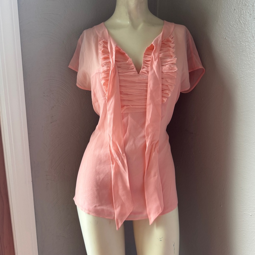 Ann Taylor peach silk short sleeve ruffled blouse size small